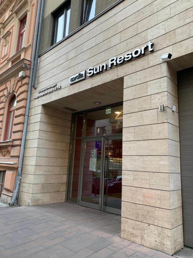 Corvin Sun Downtown Apartment Budapest Exterior photo